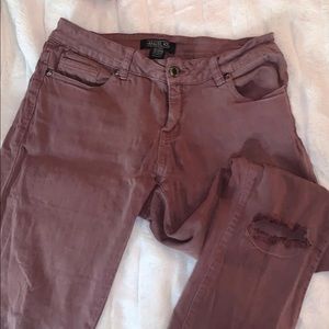 Mauve skinny jeans
